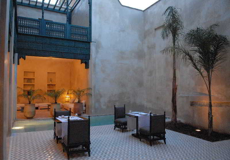 ดาร์ เบนโซดาเกสท์เฮาส์ Hotel เฟส ภายนอก รูปภาพ